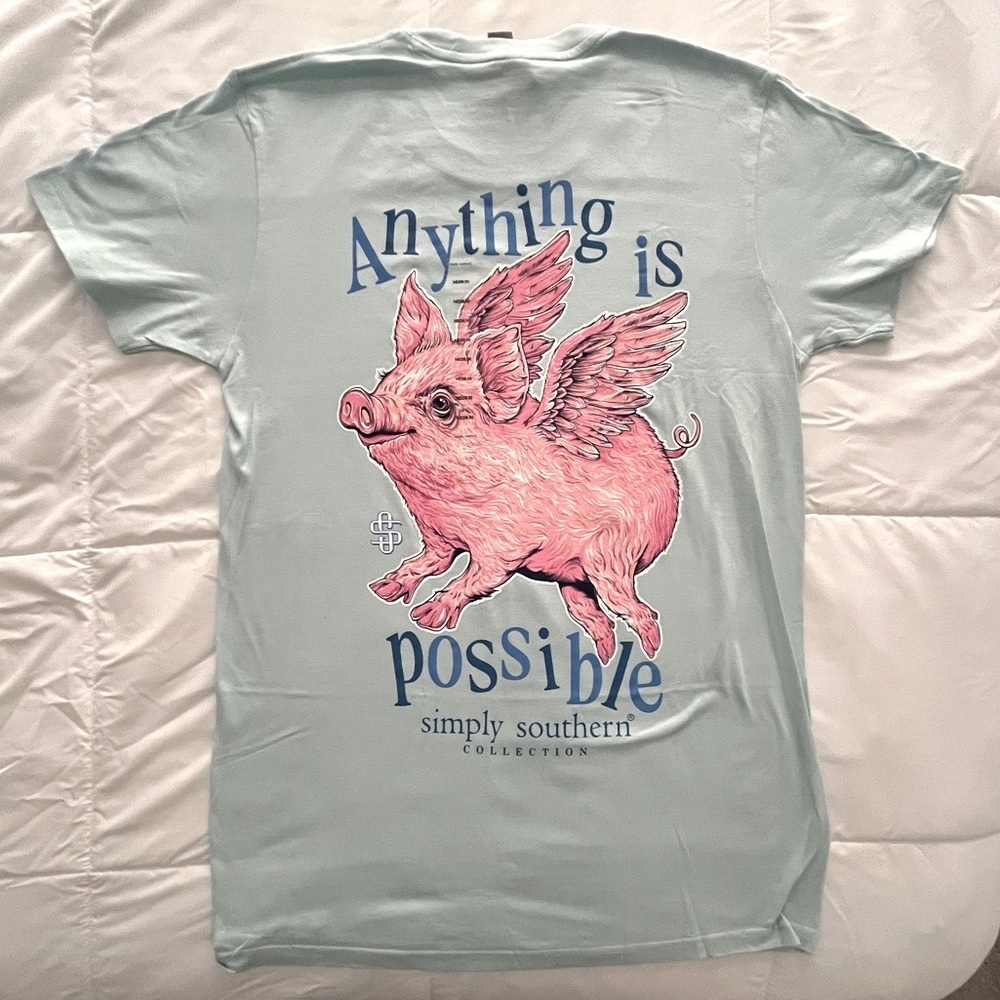 Simply Southern T-Shirt with Pink Flying Pig “Anything Is Possible” size M.